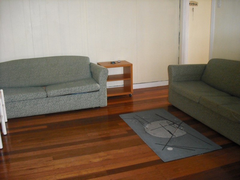 2 7  Douglas Street, Kirra QLD 4225