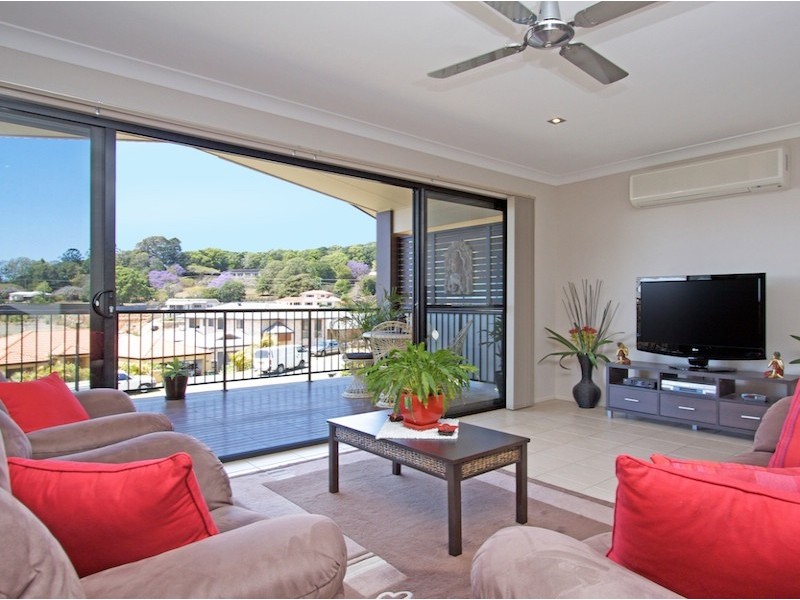 7 Mourne Terrace, Banora Point NSW 2486
