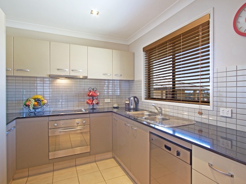 7 Mourne Terrace, Banora Point NSW 2486