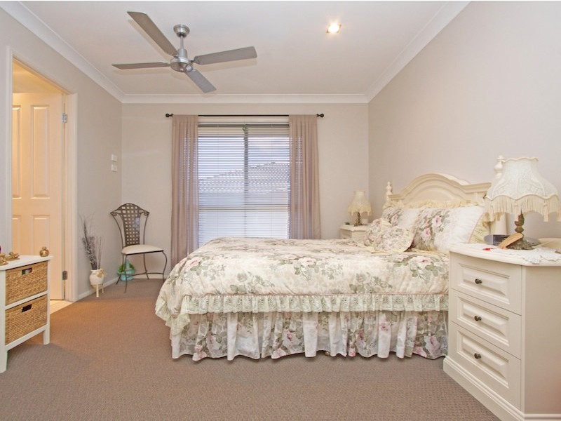 7 Mourne Terrace, Banora Point NSW 2486