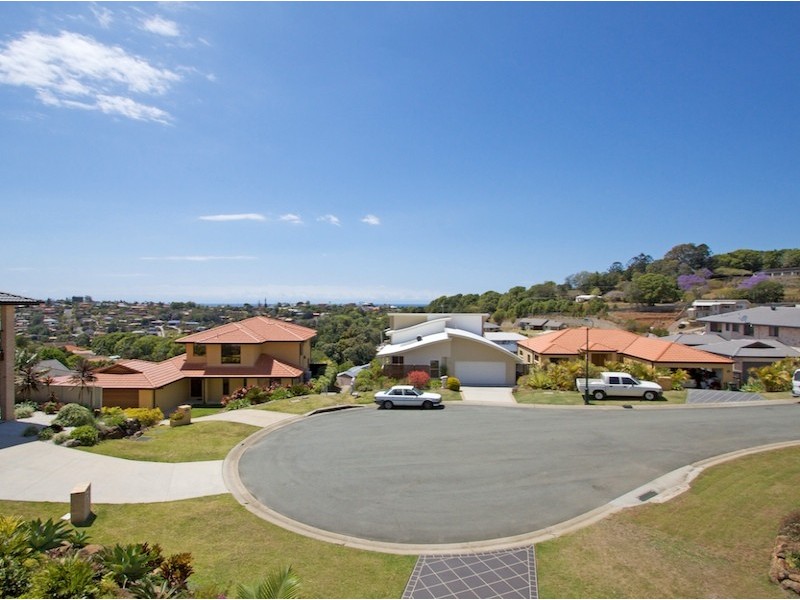 7 Mourne Terrace, Banora Point NSW 2486