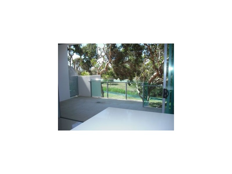 Unit 2 ‘South Beach’ 9 South Street, Kirra QLD 4225