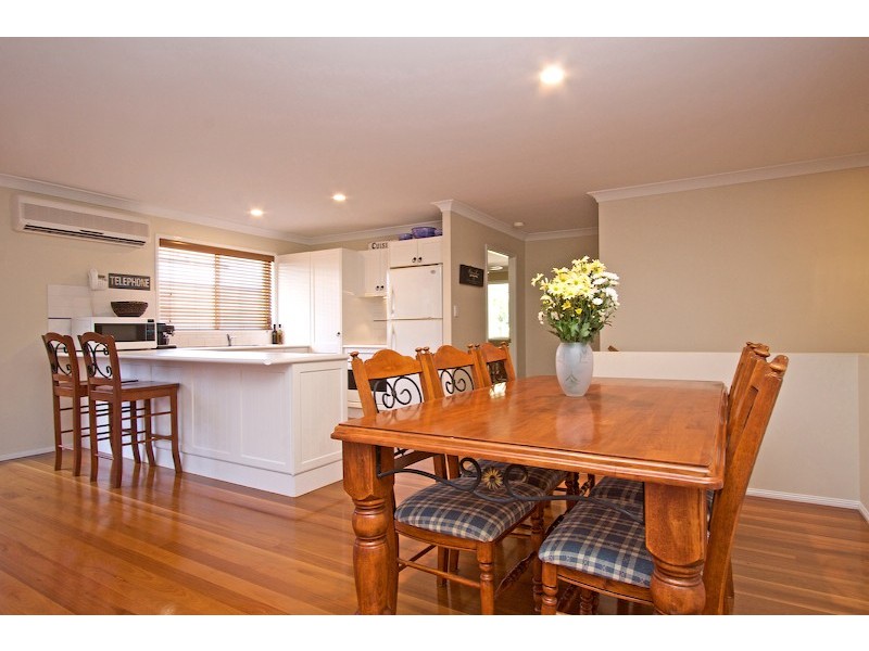 4 Daintree Close, Banora Point NSW 2486