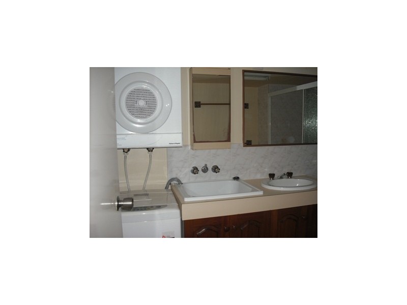 Unit 3 18 Lanham Street, Coolangatta QLD 4225