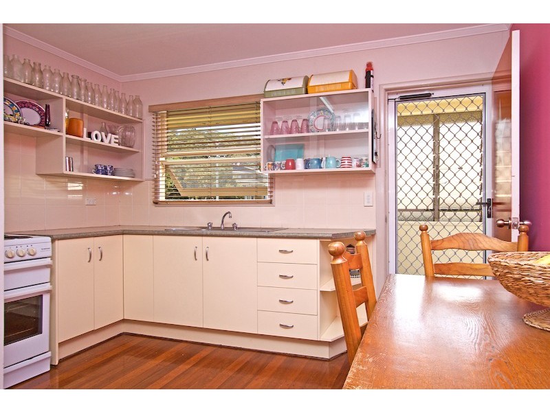 1/37 Miles Street, Kirra QLD 4225