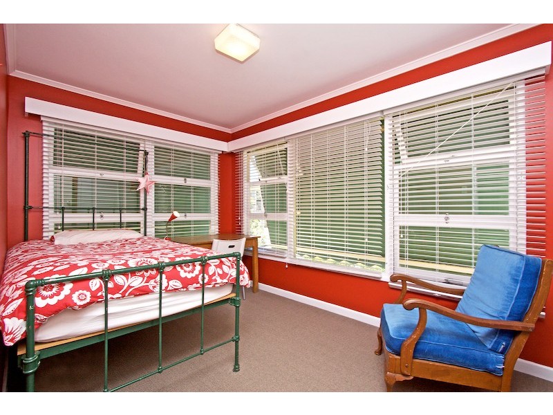 1/37 Miles Street, Kirra QLD 4225