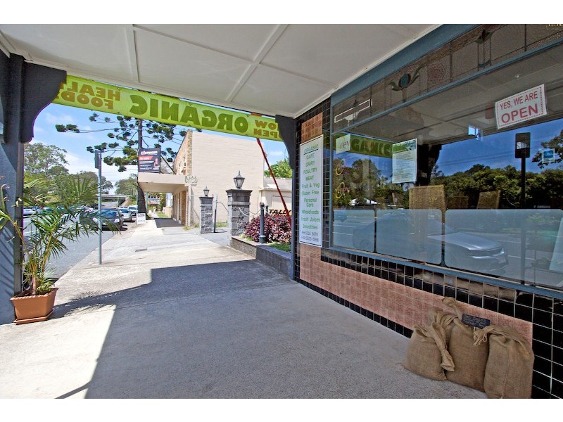 37 Tallebudgera Creek Road, West Burleigh QLD 4219
