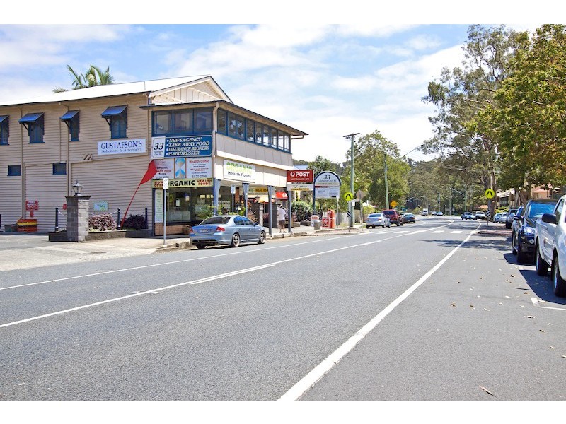 37 Tallebudgera Creek Road, West Burleigh QLD 4219