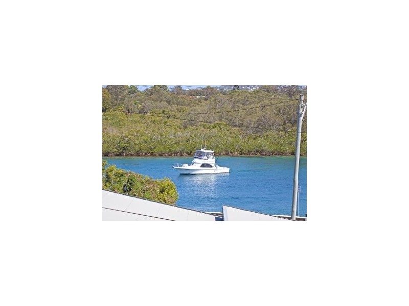 35 Kennedy Drive, Tweed Heads NSW 2485