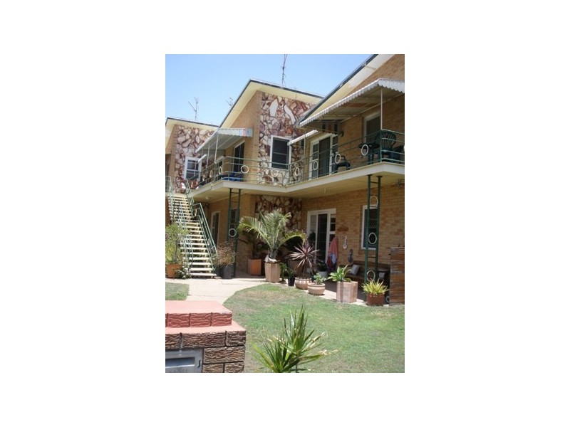 Unit 2 ‘Sunnyside’ 10 Haig Street, Kirra QLD 4225