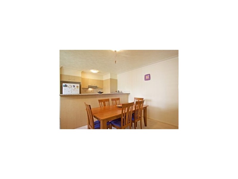 6/33 Dixon Street, Coolangatta QLD 4225