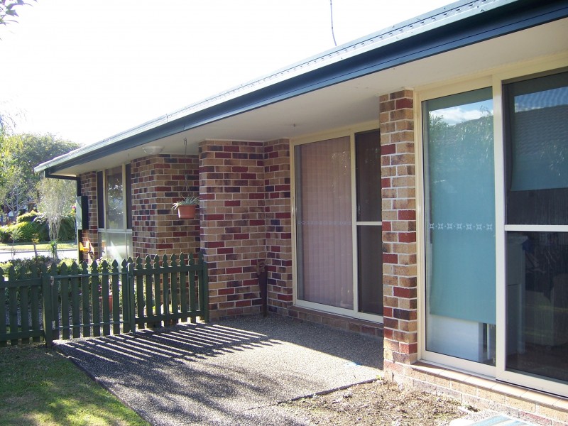 2/12 Covent Gardens Way, Banora Point NSW 2486