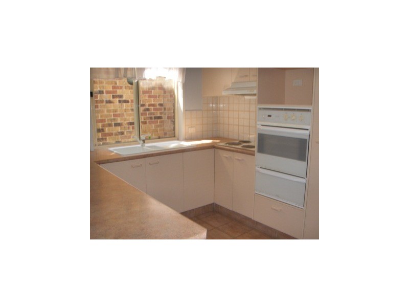 2/12 Covent Gardens Way, Banora Point NSW 2486