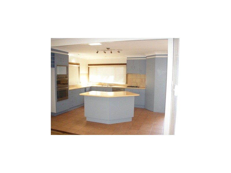 33 Binya Avenue, Kirra QLD 4225