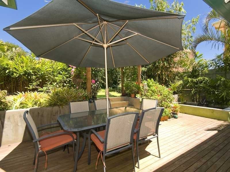 47 McLean Street, Coolangatta QLD 4225