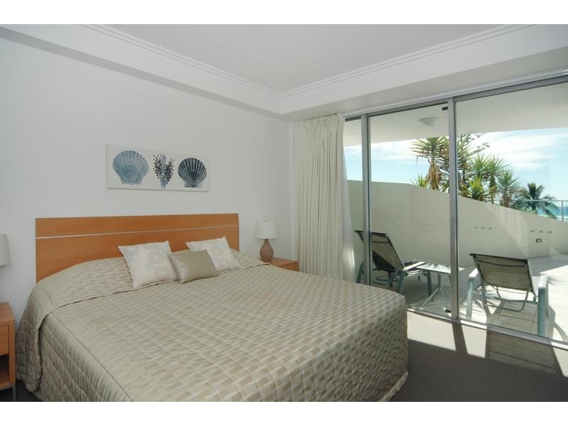 Reflection 204 137 Griffith Street, Coolangatta QLD 4225