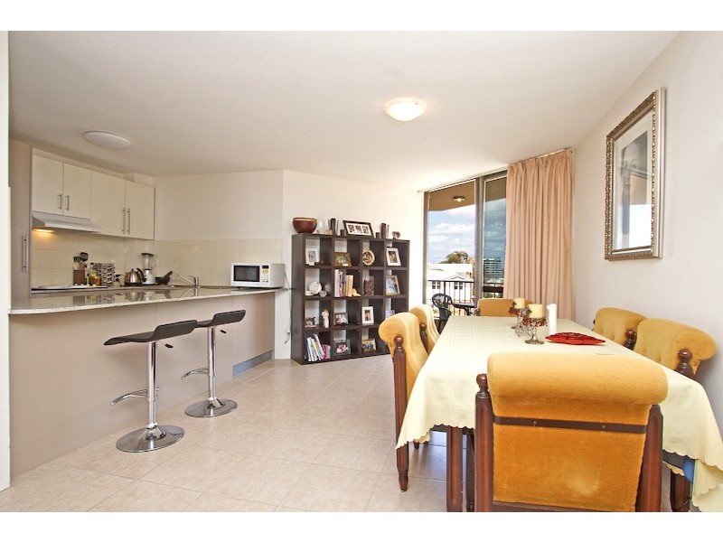 7/10 ‘Knab-Ryl’ Rutledge St, Coolangatta QLD 4225