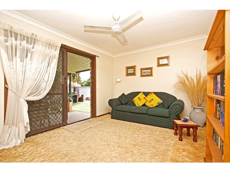 39 St Kilda Cresent, Tweed Heads West NSW 2485