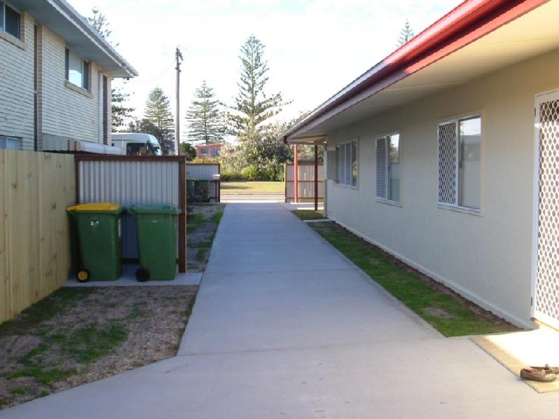 Bilinga QLD 4225
