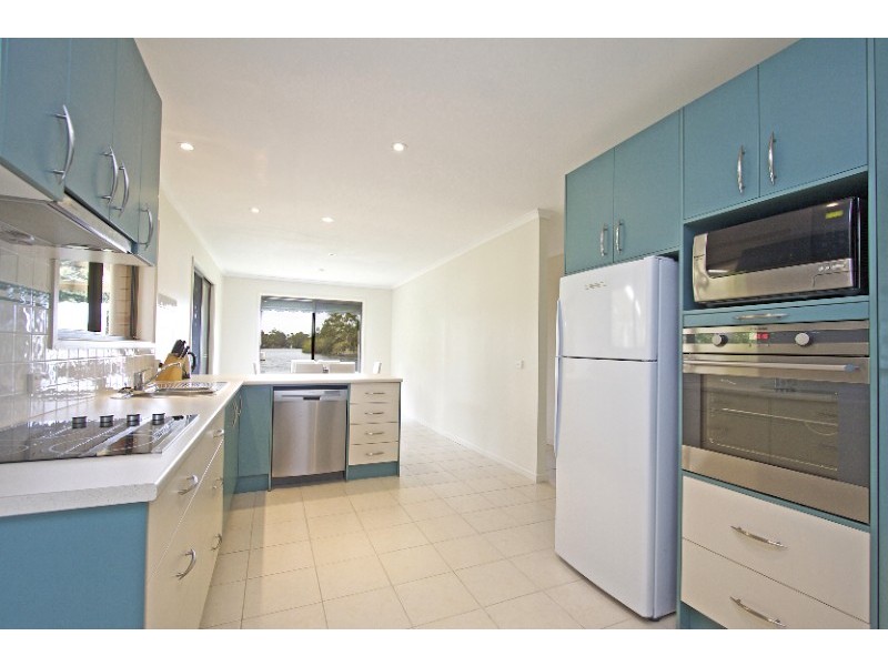 23 Lakes Drive, Tweed Heads West NSW 2485