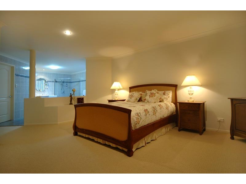 32 Daintree Close,, Banora Point NSW 2486