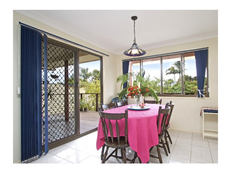 37 Inlet Drive, Tweed Heads West NSW 2485