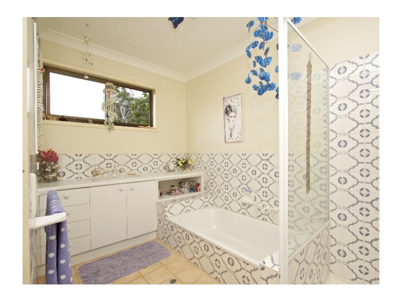 37 Inlet Drive, Tweed Heads West NSW 2485