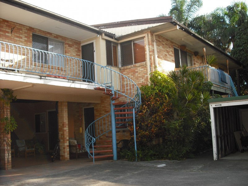 4/9 Douglas Street, Kirra QLD 4225