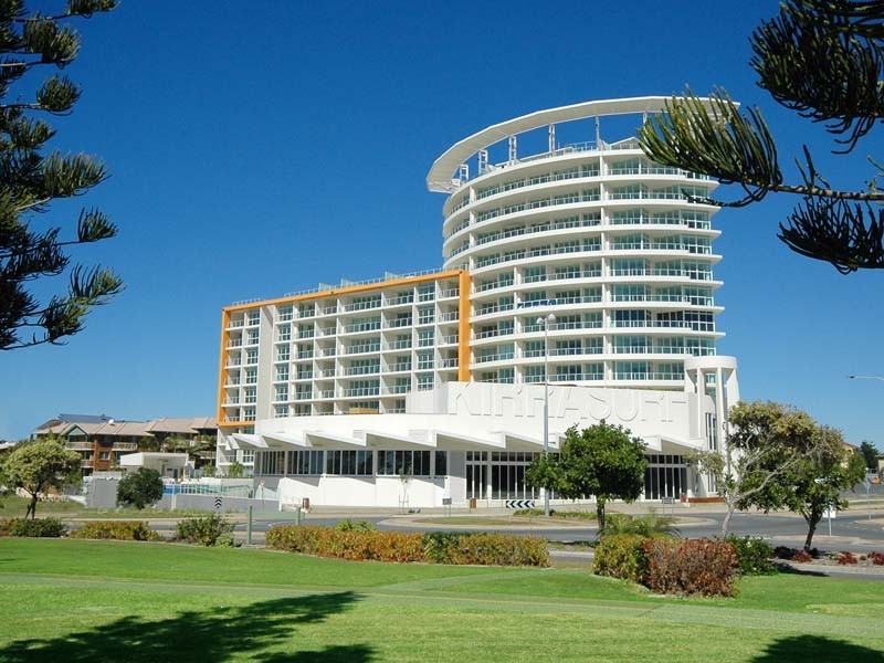 Kirra Surf 306 2 Creek Street, Kirra QLD 4225
