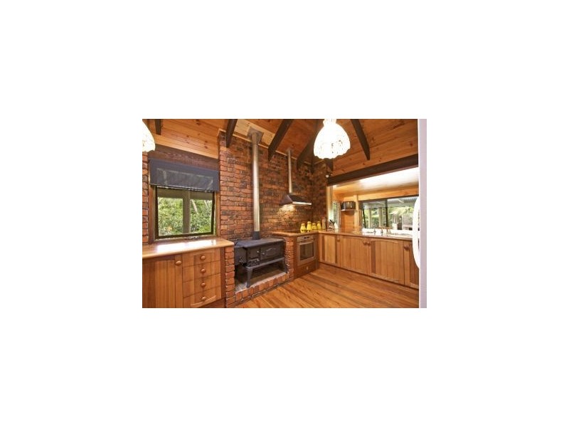 757 Tallebudgera Creek Road, Tallebudgera Valley QLD 4228