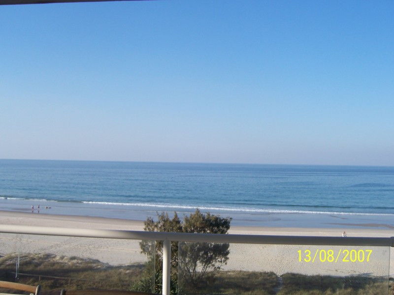 Unit 8 “Solaya” 397 Golden Four Drive, Tugun QLD 4224