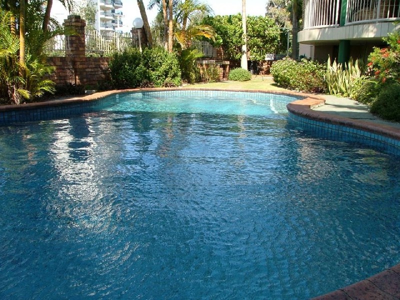 17/15 South St, Kirra QLD 4225