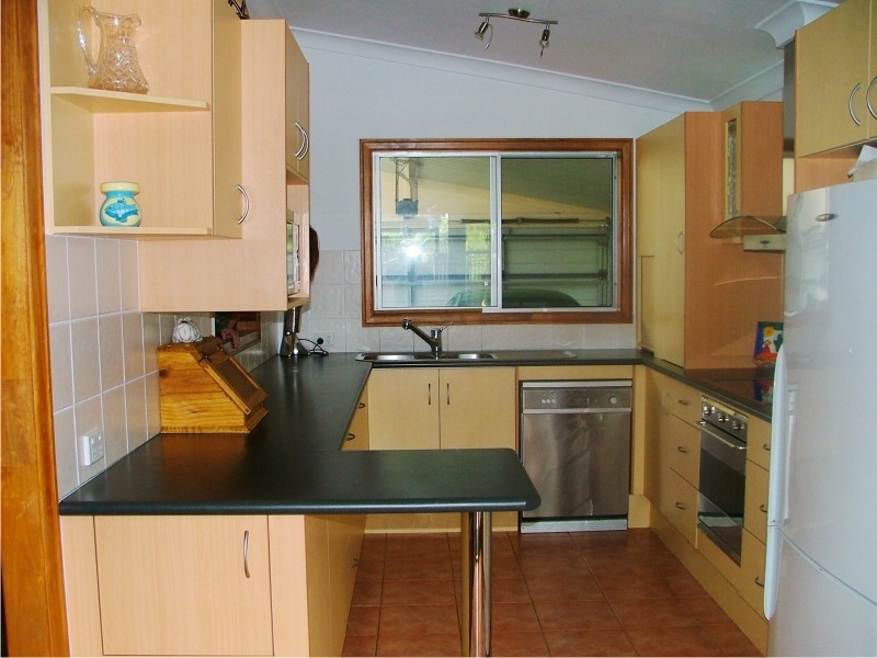 19 Binya Avenue, Kirra QLD 4225