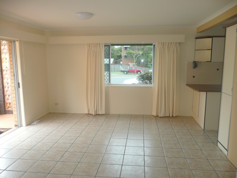 1/53 Coolangatta Road, Kirra QLD 4225