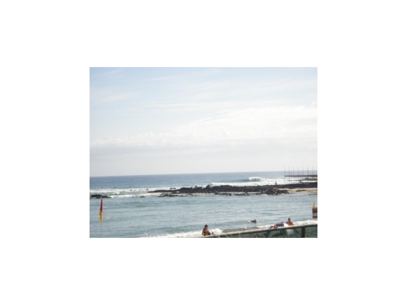 Unit 1 EDEN TOWERS, 5 Ward Street,, Rainbow Bay QLD 4225