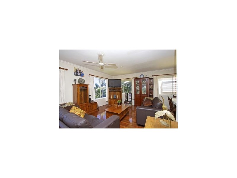 47 Stapylton Street, Coolangatta QLD 4225