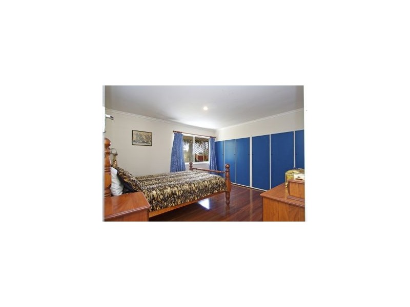 47 Stapylton Street, Coolangatta QLD 4225