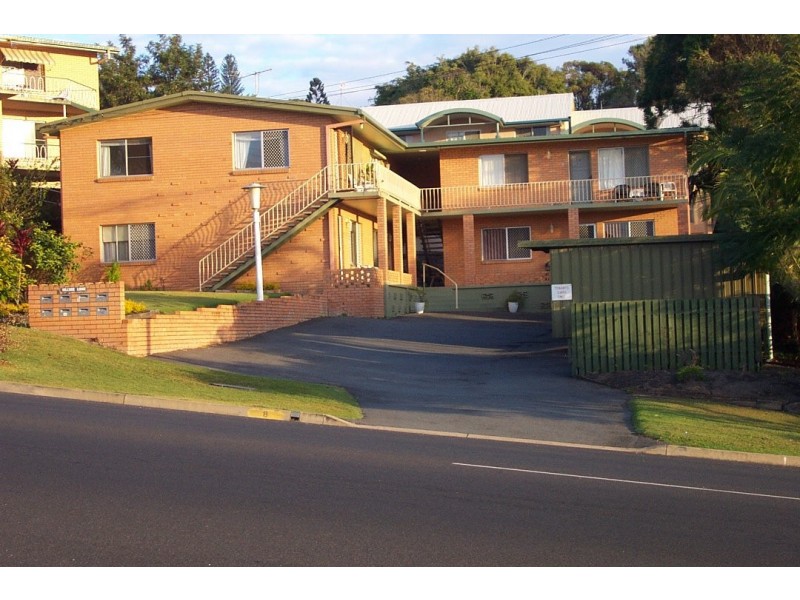 1/8 Tweed Street – MUST PHONE AND REGISTER ATTENDANCE AT VIEWINGS, Coolangatta QLD 4225
