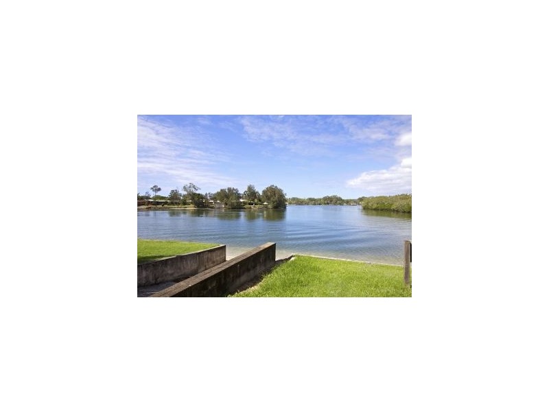 4 144 Kennedy Drive, Tweed Heads NSW 2485