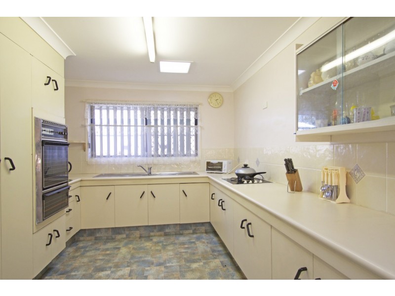 16 Korina Avenue, Kirra QLD 4225