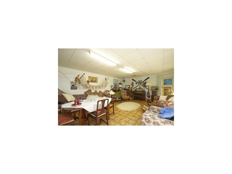 14 Tweed Street, Coolangatta QLD 4225