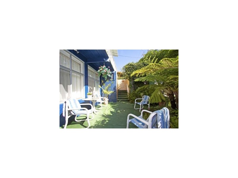 14 Tweed Street, Coolangatta QLD 4225