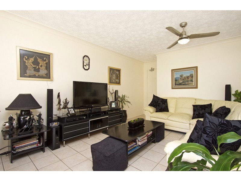 20/54 Dutton Street, Coolangatta QLD 4225
