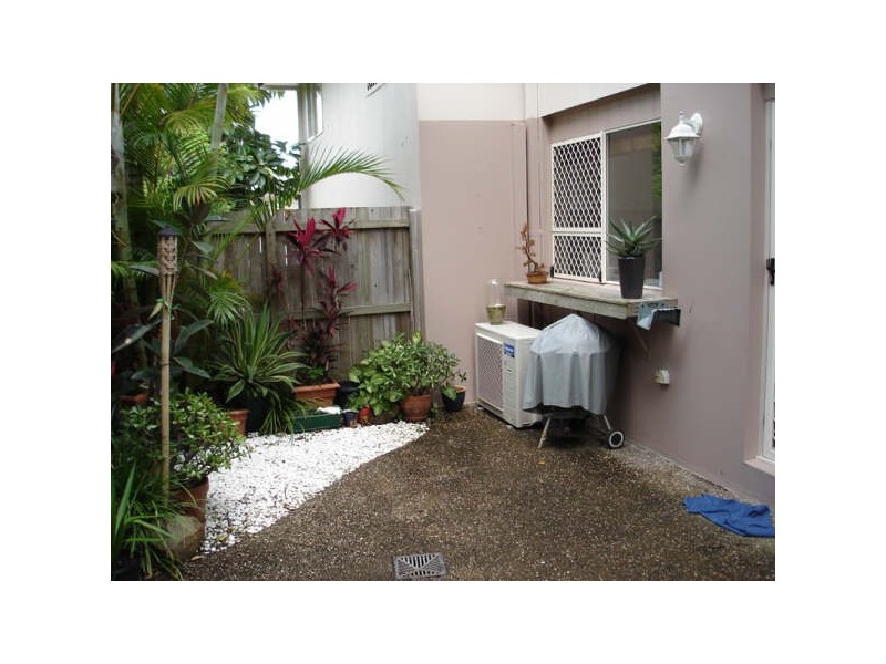 Coolangatta QLD 4225