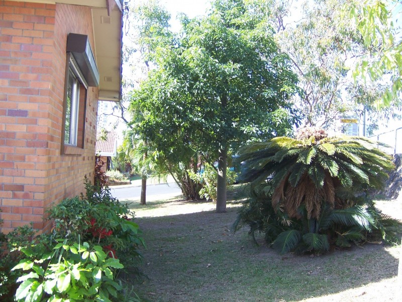 17 Dixon, Coolangatta QLD 4225