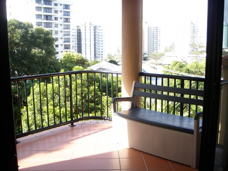 Coolangatta QLD 4225