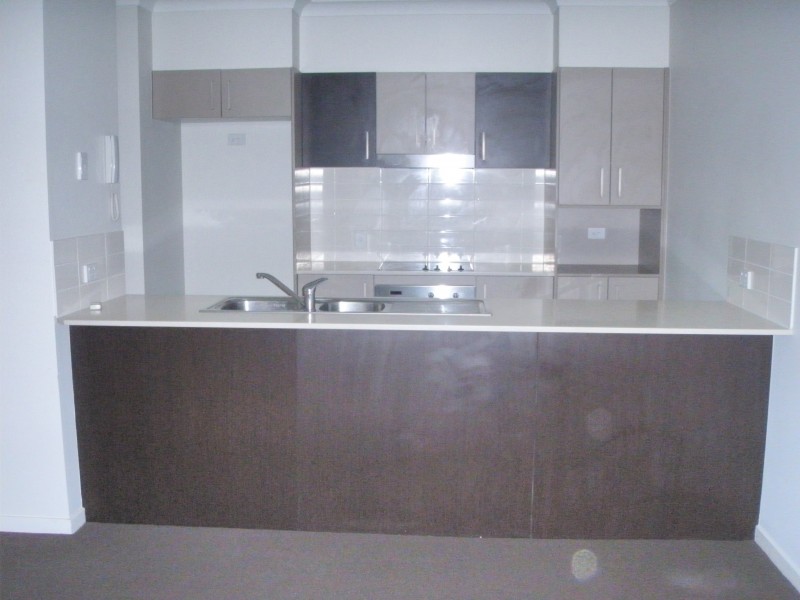 4/111 Golden Four Drive, Coolangatta QLD 4225