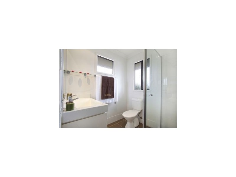 19 Twenty Seventh Avenue, Palm Beach QLD 4221