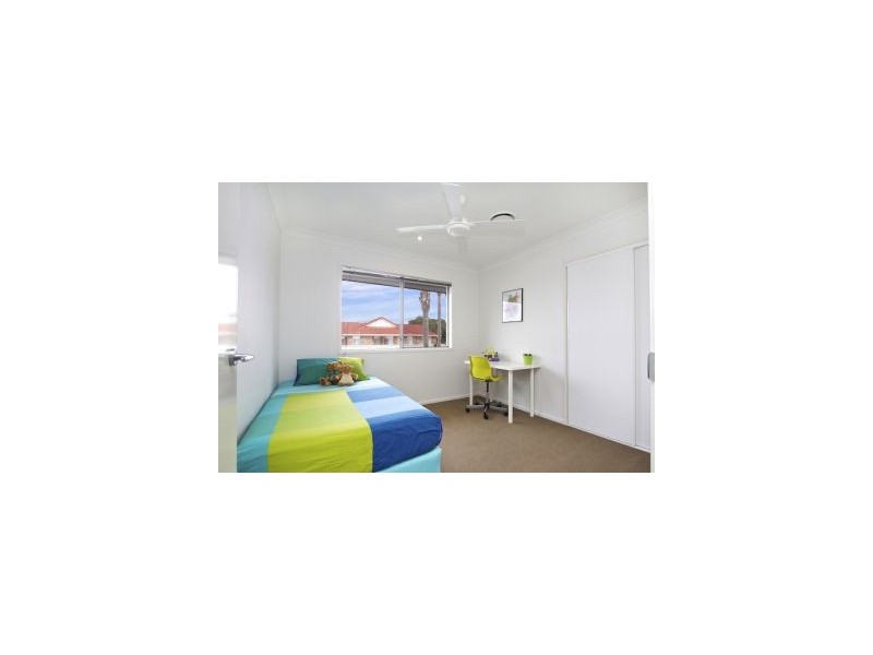 19 Twenty Seventh Avenue, Palm Beach QLD 4221
