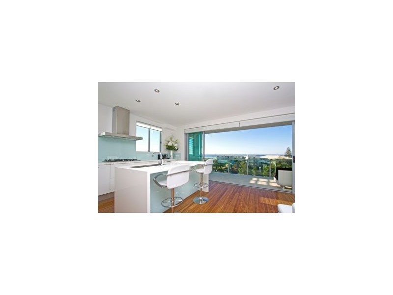13-9 ‘South Beach’ South Street, Kirra QLD 4225